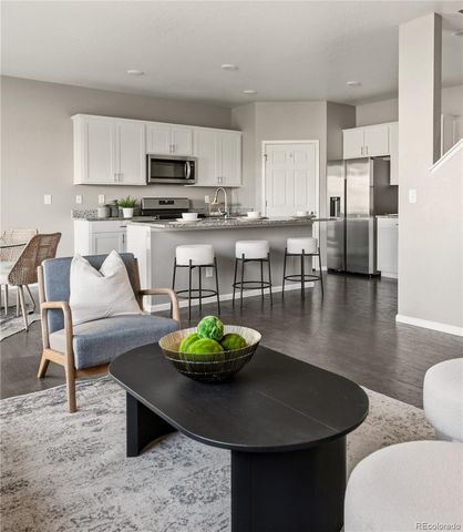 4482 S Ukraine Court, Aurora, CO 80015