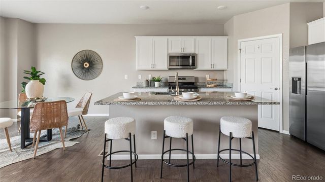 4482 S Ukraine Court, Aurora, CO 80015