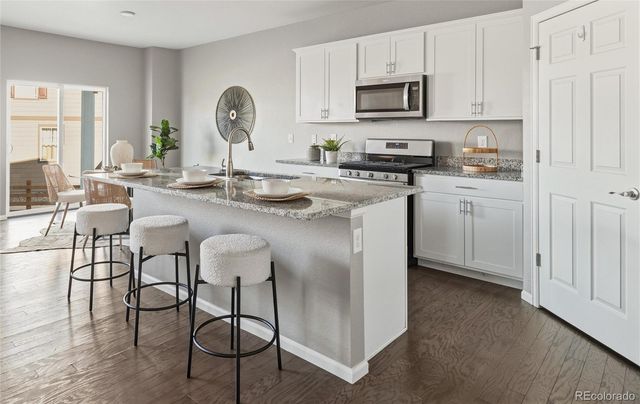 4482 S Ukraine Court, Aurora, CO 80015