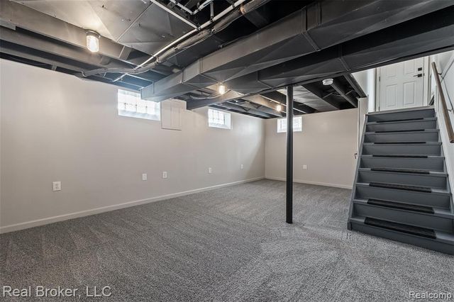 1516 Hoffman Avenue, Royal Oak, MI 48067