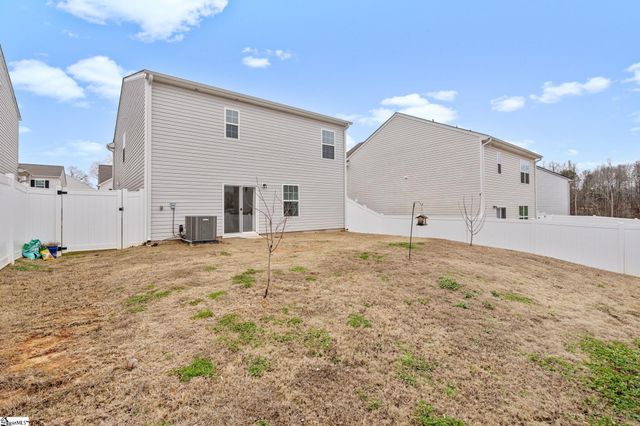 1306 Fairbairn Road, Spartanburg, SC 29303