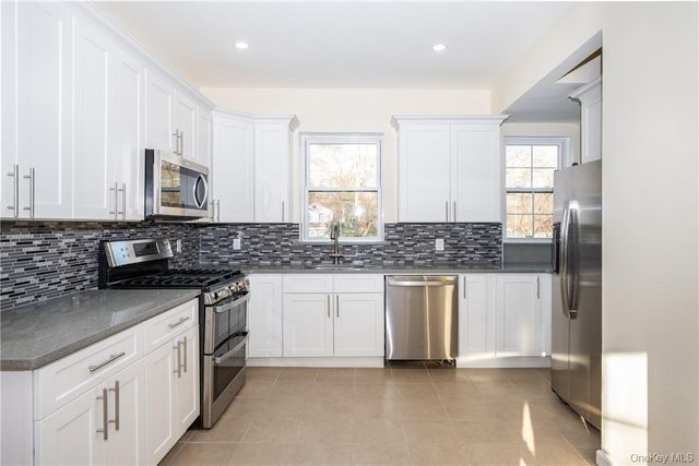 7 Nepera Place 2, Hastings-on-hudson, NY 10706