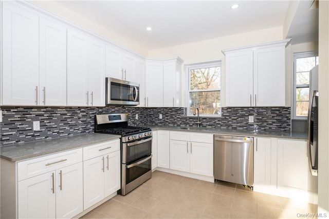 7 Nepera Place 2, Hastings-on-hudson, NY 10706