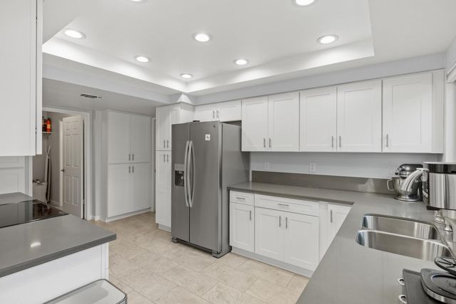 8169 Chenin Blanc Ln, Fair Oaks, CA 95628