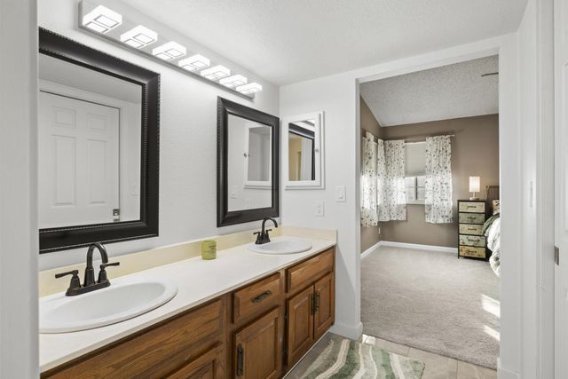 8169 Chenin Blanc Ln, Fair Oaks, CA 95628