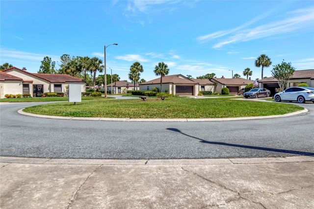 1908 OAK CIRCLE, Tavares, FL 32778