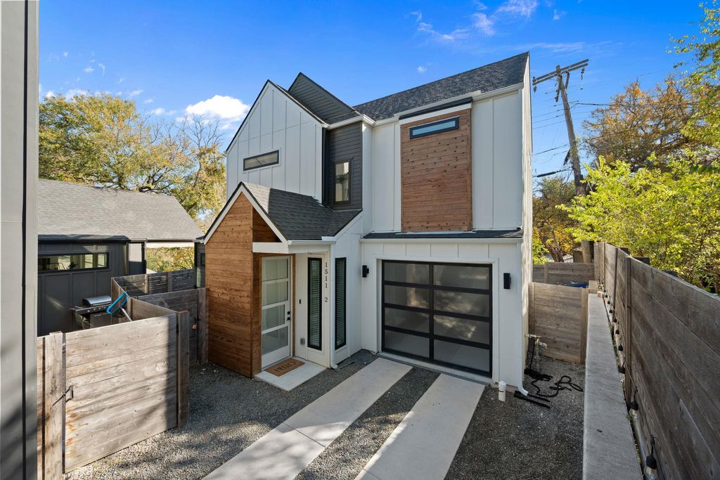 1511 Oak Heights DR 2, Austin, TX 78741