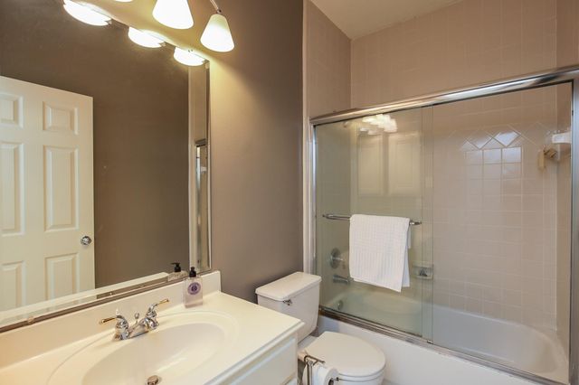 1902 Hollow Wind Drive, Katy, TX 77450