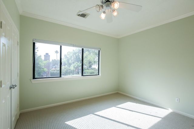 1902 Hollow Wind Drive, Katy, TX 77450