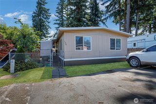 15232 SE 272nd Street #108, Kent, WA 98042