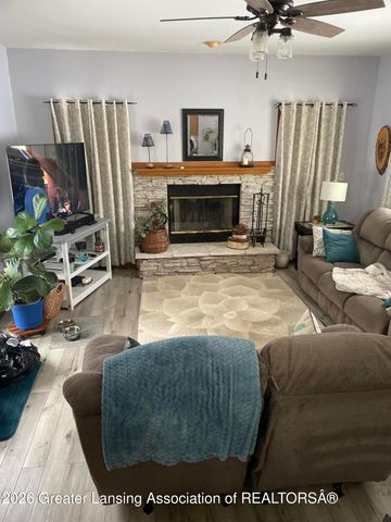 1230 W Wieland Road, Lansing, MI 48906