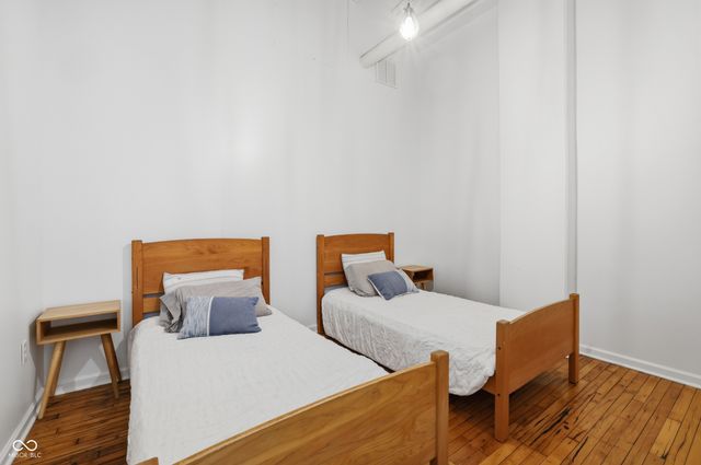 624 E Walnut Street 39, Indianapolis, IN 46204