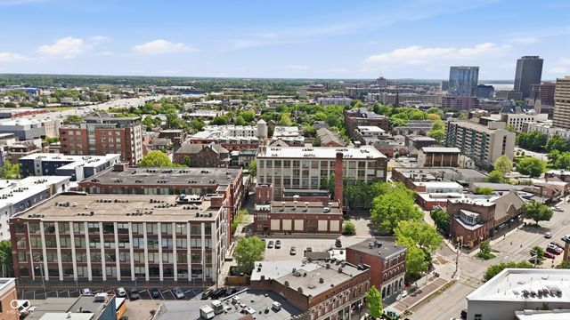 624 E Walnut Street 39, Indianapolis, IN 46204