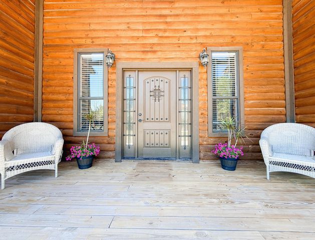 214 Hunters Hill Road, Oakhurst, TX 77359