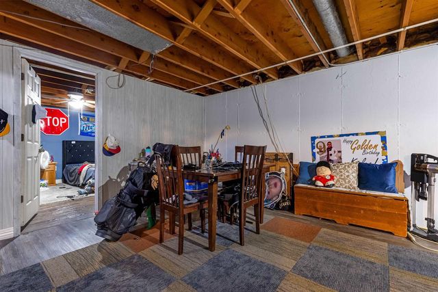 621 E Holly Road, Beloit, WI 53511