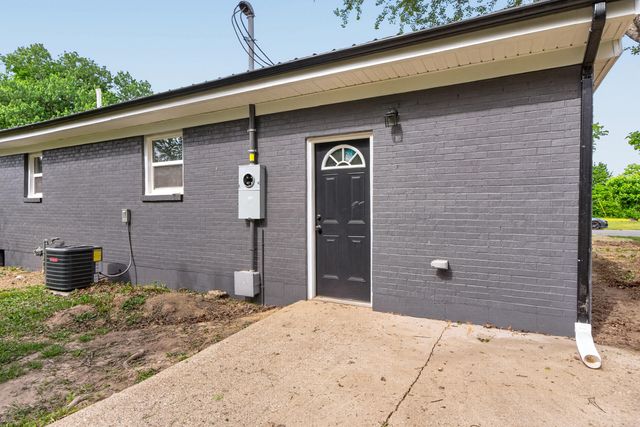 112 Leslie Drive, Berea, KY 40403