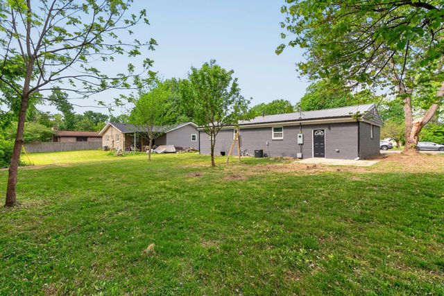 112 Leslie Drive, Berea, KY 40403