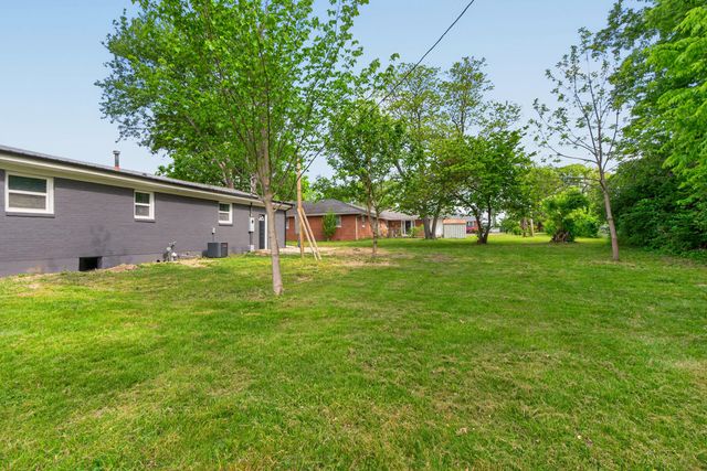 112 Leslie Drive, Berea, KY 40403