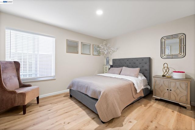 2170 Canyon Crest Avenue, San Ramon, CA 94582