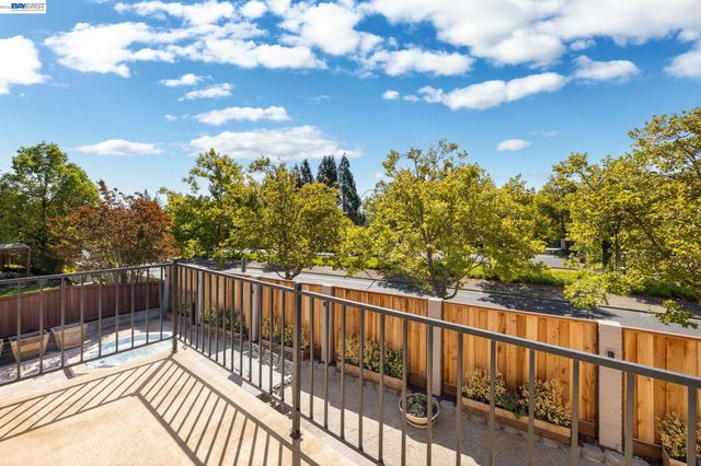 2170 Canyon Crest Avenue, San Ramon, CA 94582