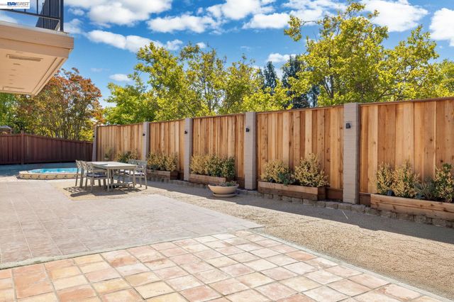 2170 Canyon Crest Avenue, San Ramon, CA 94582