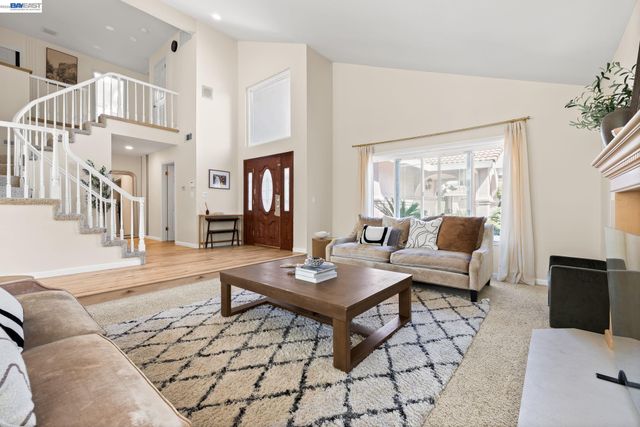 2170 Canyon Crest Avenue, San Ramon, CA 94582