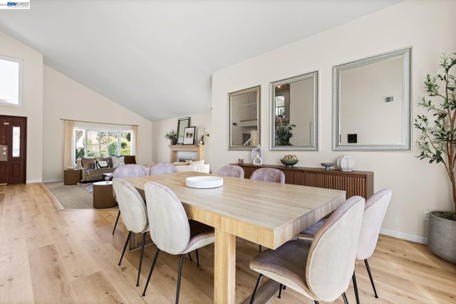 2170 Canyon Crest Avenue, San Ramon, CA 94582