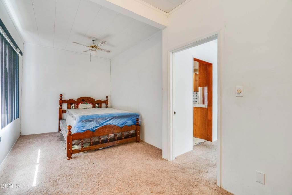 Image 16 of property listing at 4012 Clayton Avenue W, Los Angeles, CA 90027