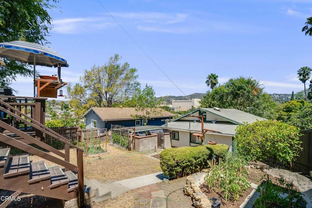 Image 36 of property listing at 4012 Clayton Avenue W, Los Angeles, CA 90027