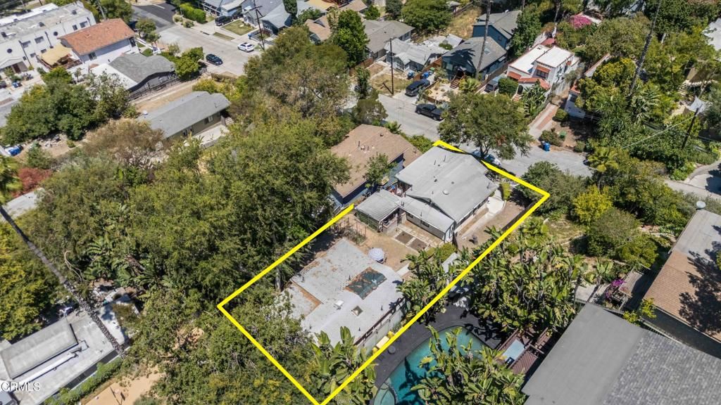 Image 42 of property listing at 4012 Clayton Avenue W, Los Angeles, CA 90027