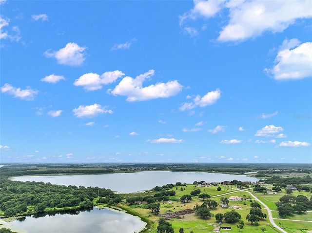 CORALWOOD LN, Groveland, FL 34736