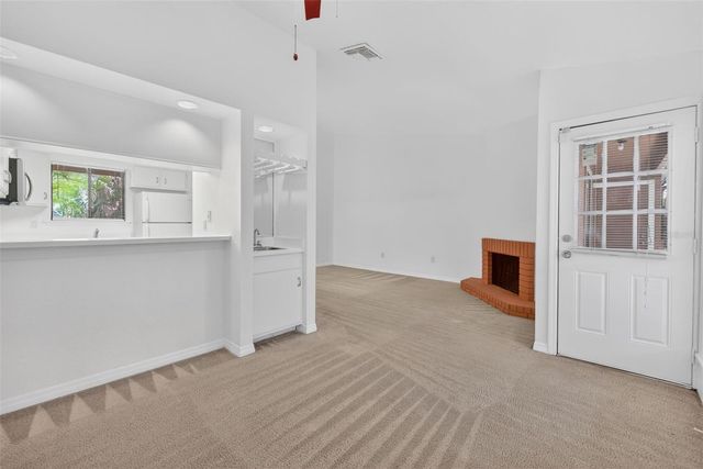 625 TRINIDAD COURT 625, Winter Park, FL 32792