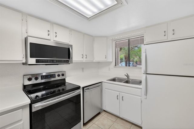 625 TRINIDAD COURT 625, Winter Park, FL 32792