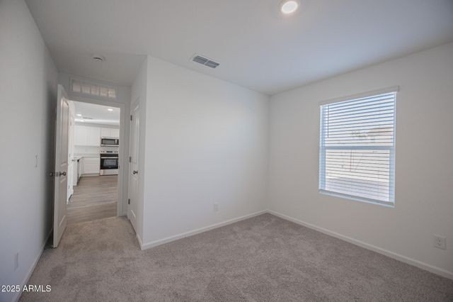 334 W PASEO CROSSING Lane, Coolidge, AZ 85128