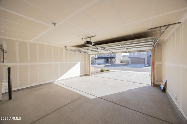 334 W PASEO CROSSING Lane, Coolidge, AZ 85128