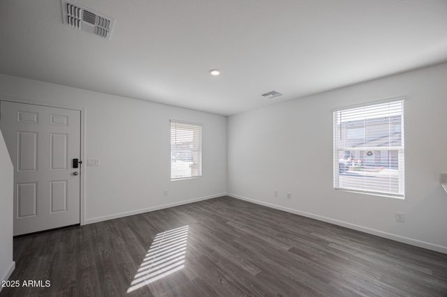 334 W PASEO CROSSING Lane, Coolidge, AZ 85128