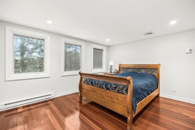 21 Amberwood Dr, Winchester, MA 01890