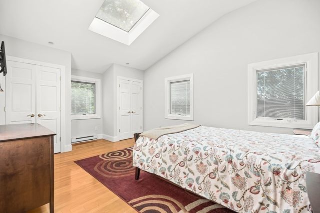 21 Amberwood Dr, Winchester, MA 01890