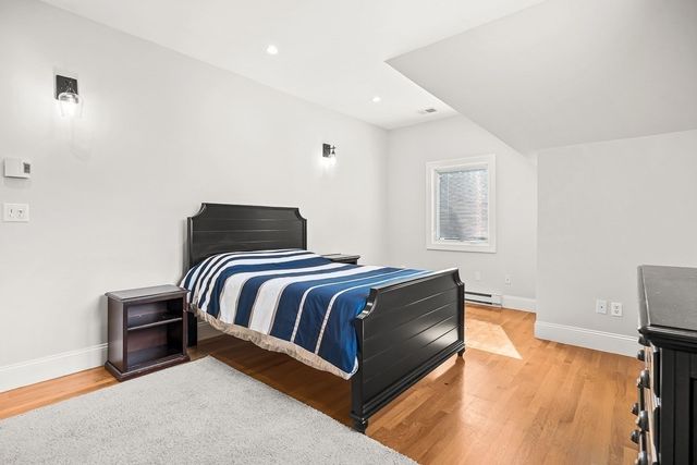 21 Amberwood Dr, Winchester, MA 01890
