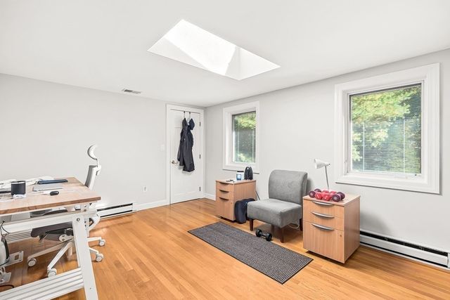 21 Amberwood Dr, Winchester, MA 01890