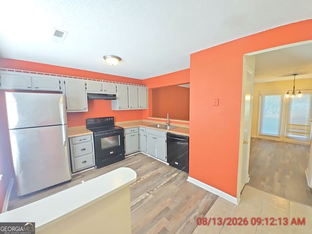 1688 Winchester Way SE, Conyers, GA 30013