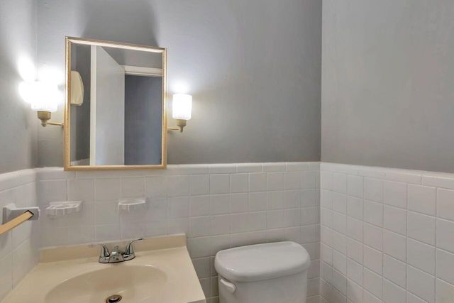 17 NW Highland Drive, Fort Walton Beach, FL 32548