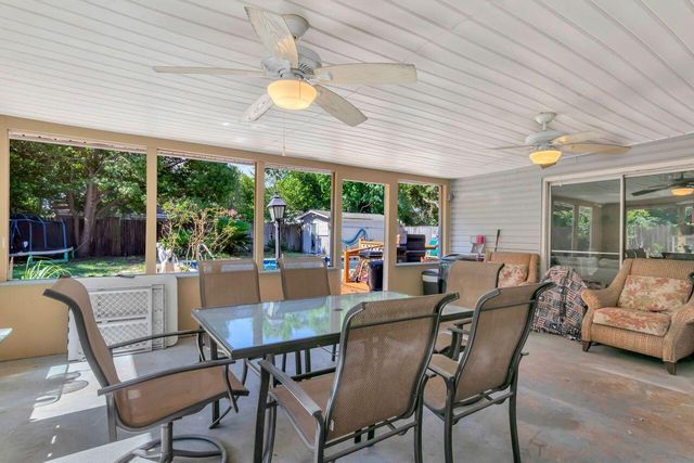 17 NW Highland Drive, Fort Walton Beach, FL 32548