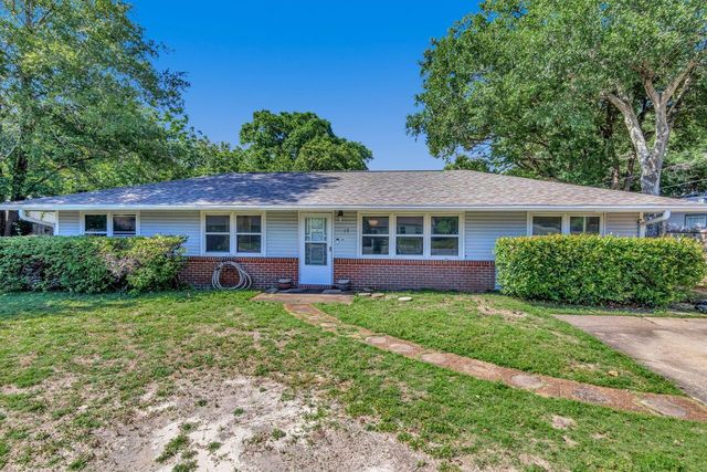 17 NW Highland Drive, Fort Walton Beach, FL 32548