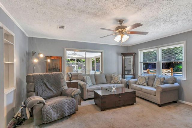 17 NW Highland Drive, Fort Walton Beach, FL 32548