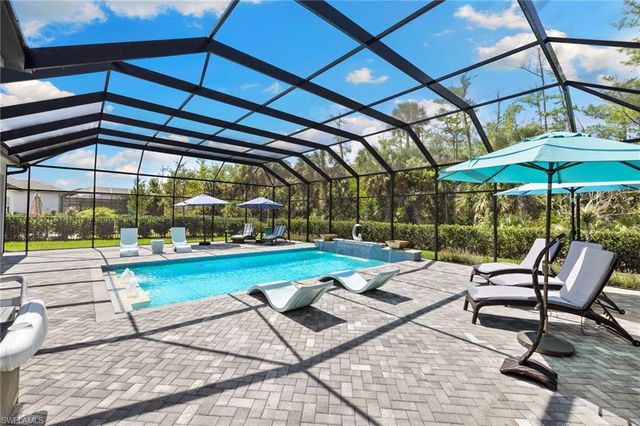 12097 Eucalyptus WAY, Naples, FL 34120