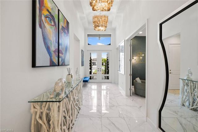 12097 Eucalyptus WAY, Naples, FL 34120