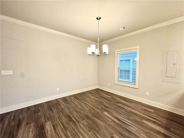 905 NE Heights Lane, Bentonville, AR 72712