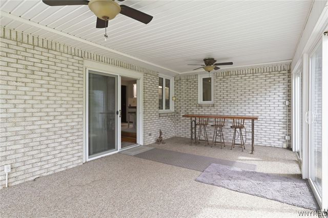 246 Willow Green Drive, Amherst, NY 14228