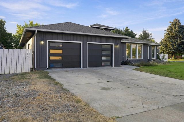3618 S Loretta Dr, Spokane, WA 99206